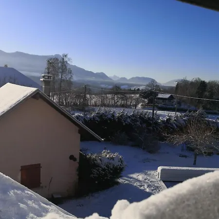 Apartment L'oree Des Bornes-appartement Avec Piscine Evires