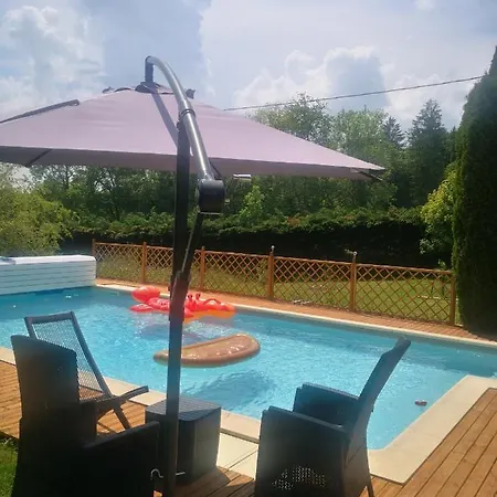 L'oree Des Bornes-appartement Avec Piscine *