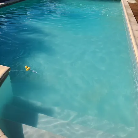 L'oree Des Bornes-appartement Avec Piscine